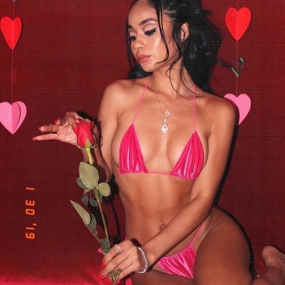 ONLY looking for the bigger size - Picture 1 of 3